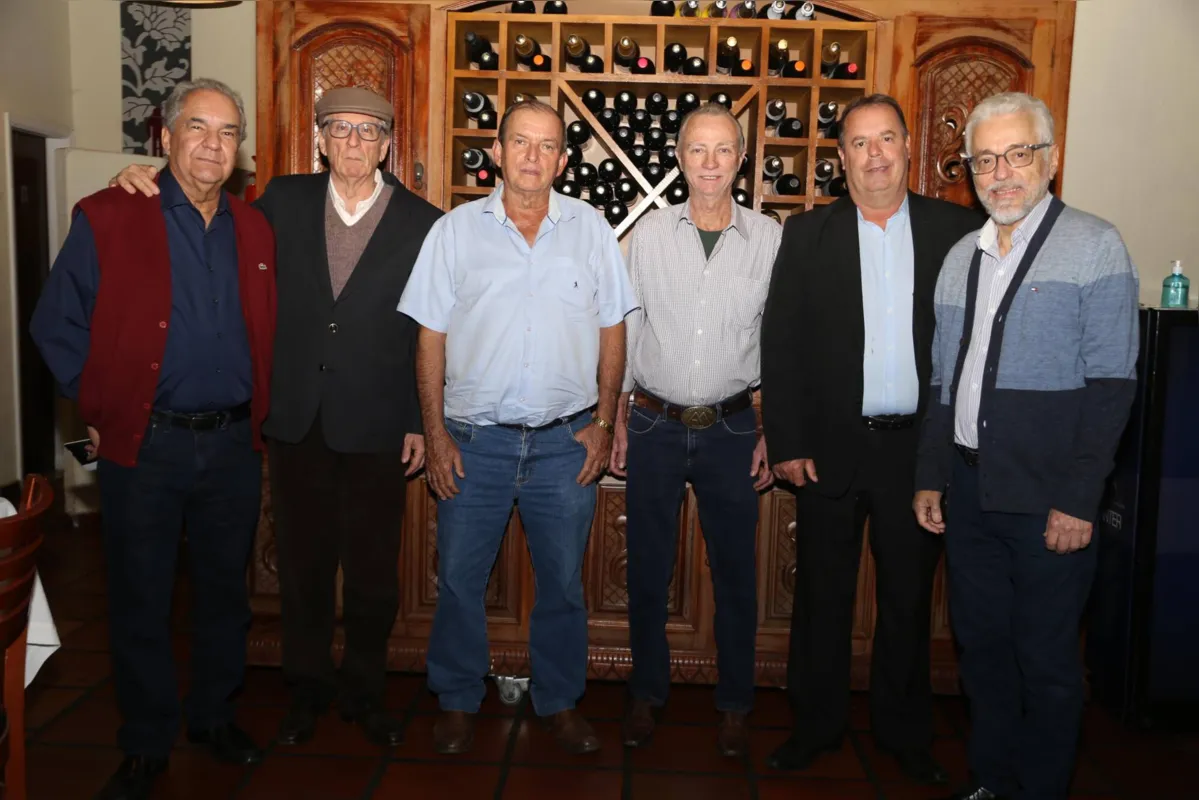 Os diretores do Sindicato Rural João Penteado Filho (tesoureiro), José Roberto  Mortari, Walter Ferreira Lima (presidente do Nurespar),  Wilson Mouro, Edson Dornellas e Luiz Fernando Kalinowski
