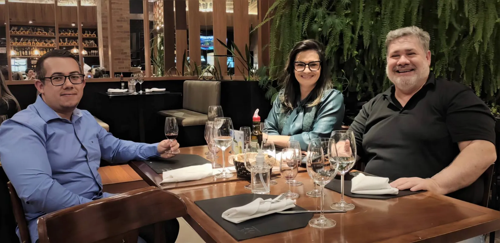 Valdecir Turini, Alisson de Lucena Chagas e Luciane Valente de Campos