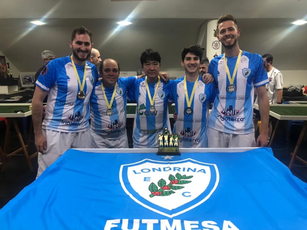 Imagem ilustrativa da imagem LEC conquista o título brasileiro de futebol de mesa por equipes