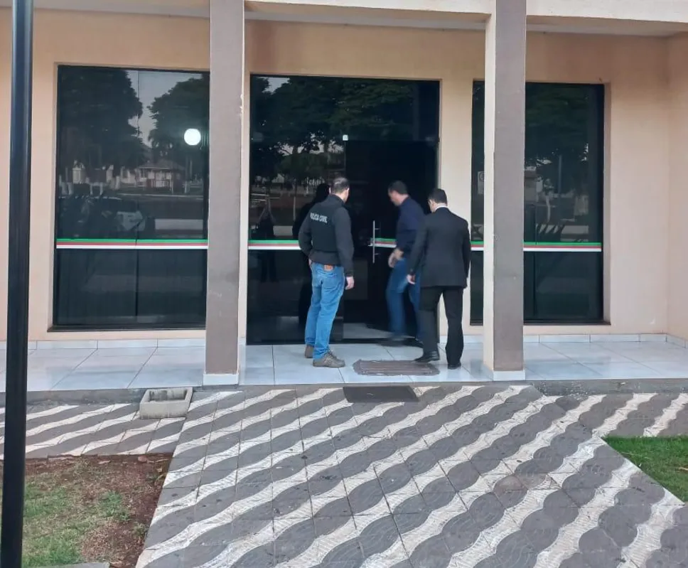 Imagem ilustrativa da imagem MP: R$ 3 milhões foram desviados de convênio com prefeitura da região