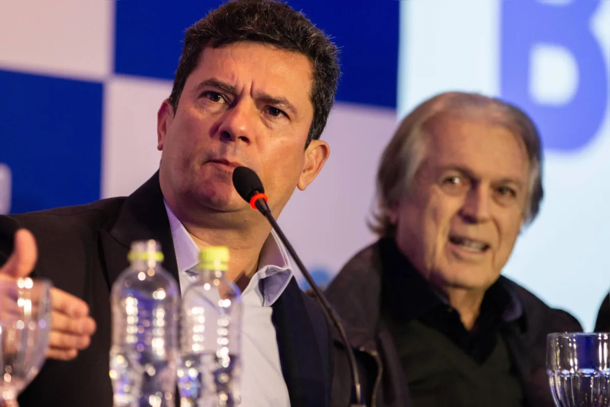 CURITIBA,PR,14.06.2022:SÃ‰RGIO-MORO-COLETIVA-IMPRENSA - O ex-juiz Sergio Moro (UniÃ£o Brasil), concede entrevista coletiva, na manhÃ£ desta terÃ§a-feira (14), em Curitiba (PR). (Foto: Cassiano RosÃ¡rio/Futura Press/Folhapress)