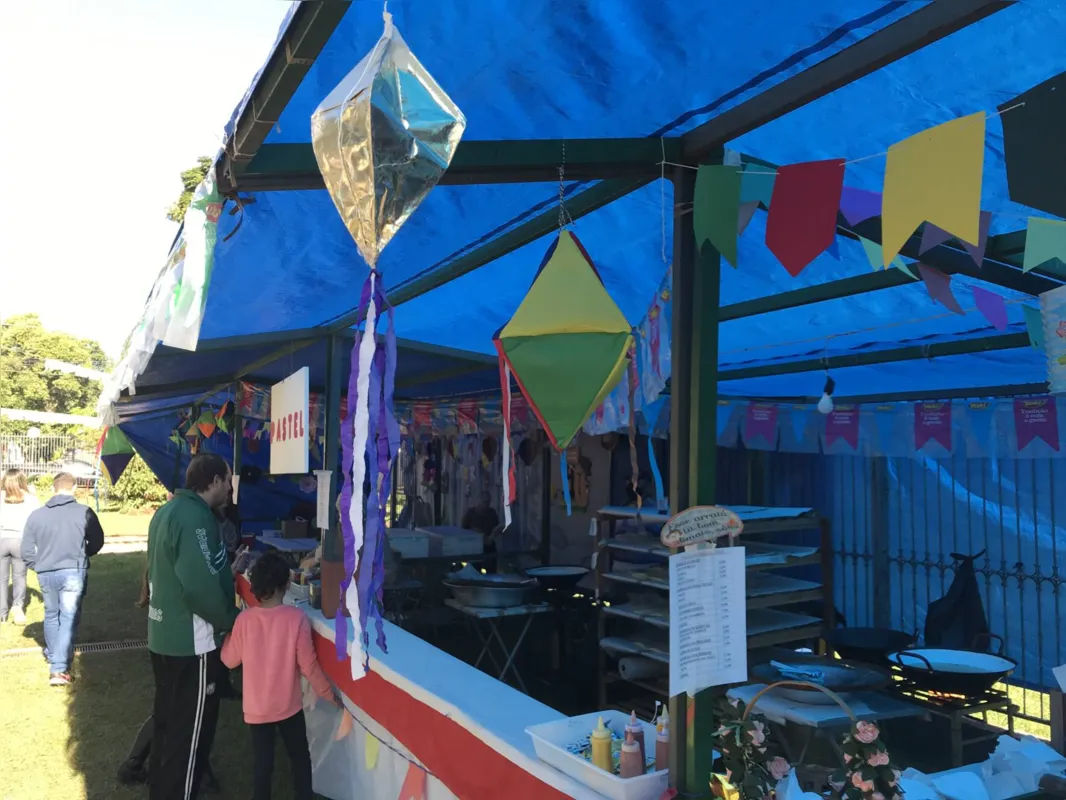 Paróquia Santo Antônio de Pádua: festejos continuam nesta segunda-feira, com celebração para benção dos pães e venda de bolos com medalhinhas