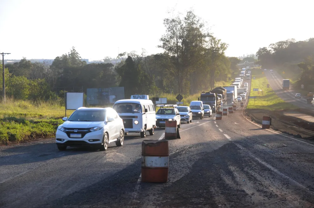 " Com a liberação da BR-369 prevista para a semana que vem, o tráfego de veículos já deve mostrar melhoria significativa."