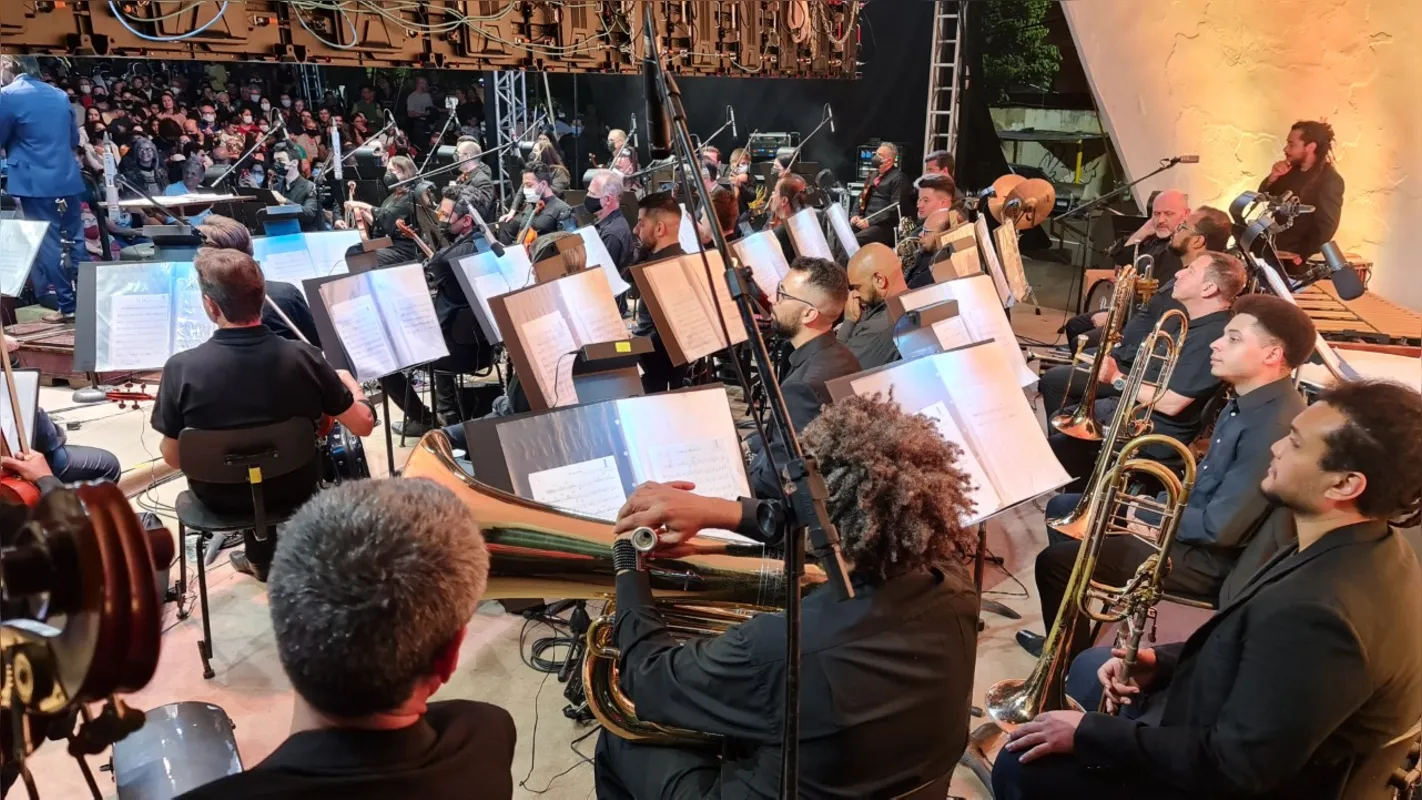 Imagem ilustrativa da imagem Orquestra Sinfônica do Paraná encanta público em Londrina