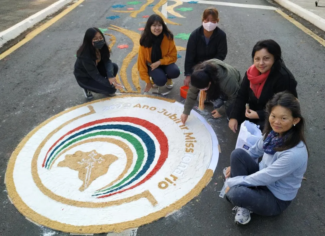 Marli Uchida e as amigas da Paróquia Pessoal Nipo-Brasileira