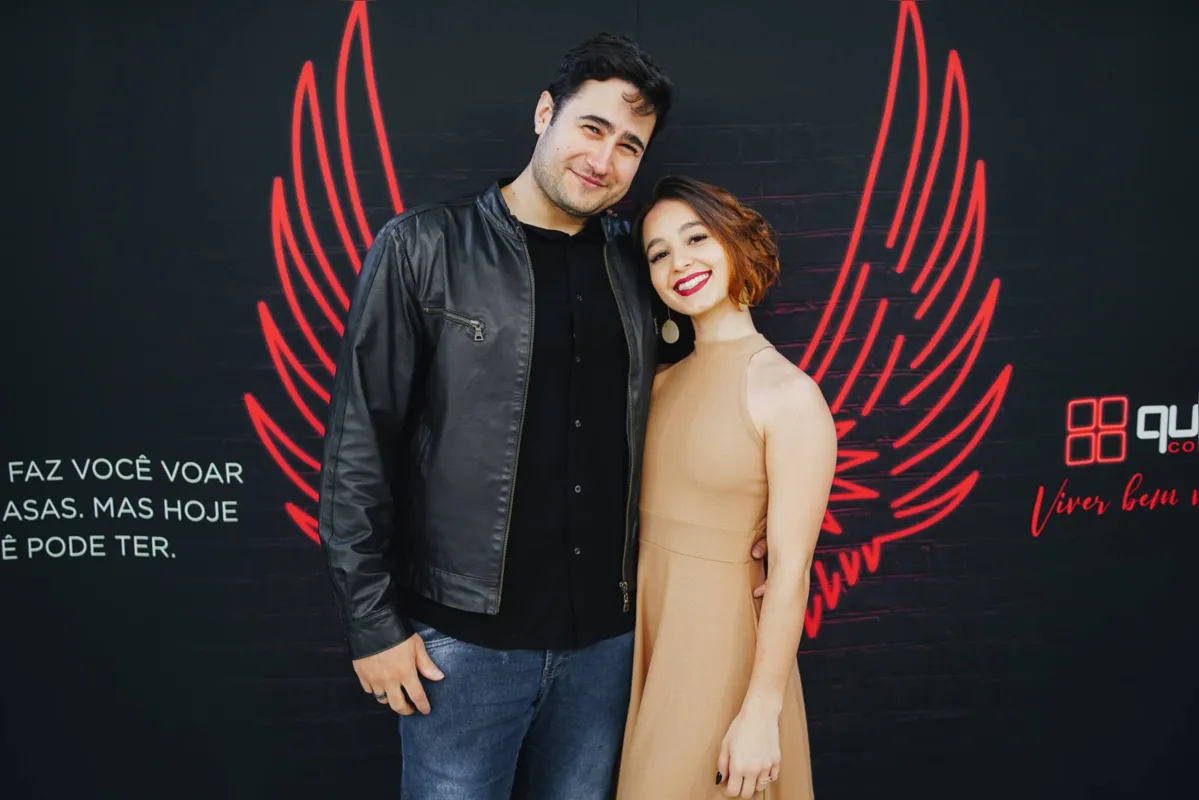 Thiago Massi e Amanda Medeiros