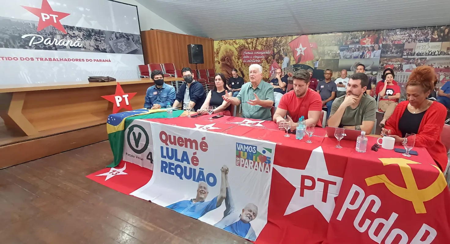 Imagem ilustrativa da imagem Requião aguarda nome para Senado; Ratinho Jr. também faz "mistério"