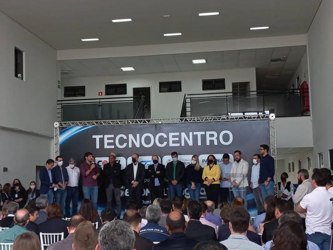 Evento de inauguração reuniu lideranças políticas e empresariais