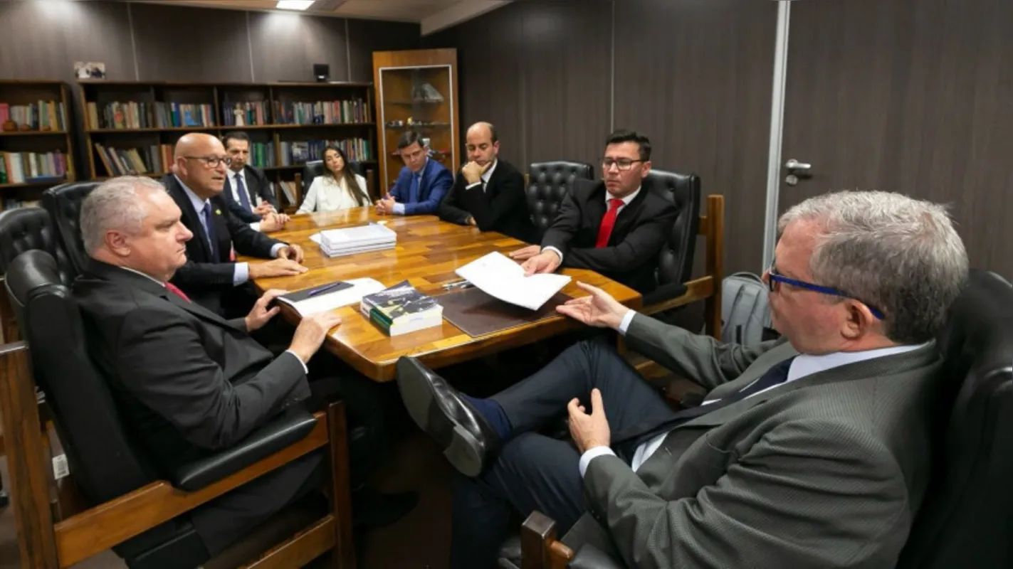Imagem ilustrativa da imagem TCU recebe relatório técnico sobre pedágios do Paraná feito pela UFPR