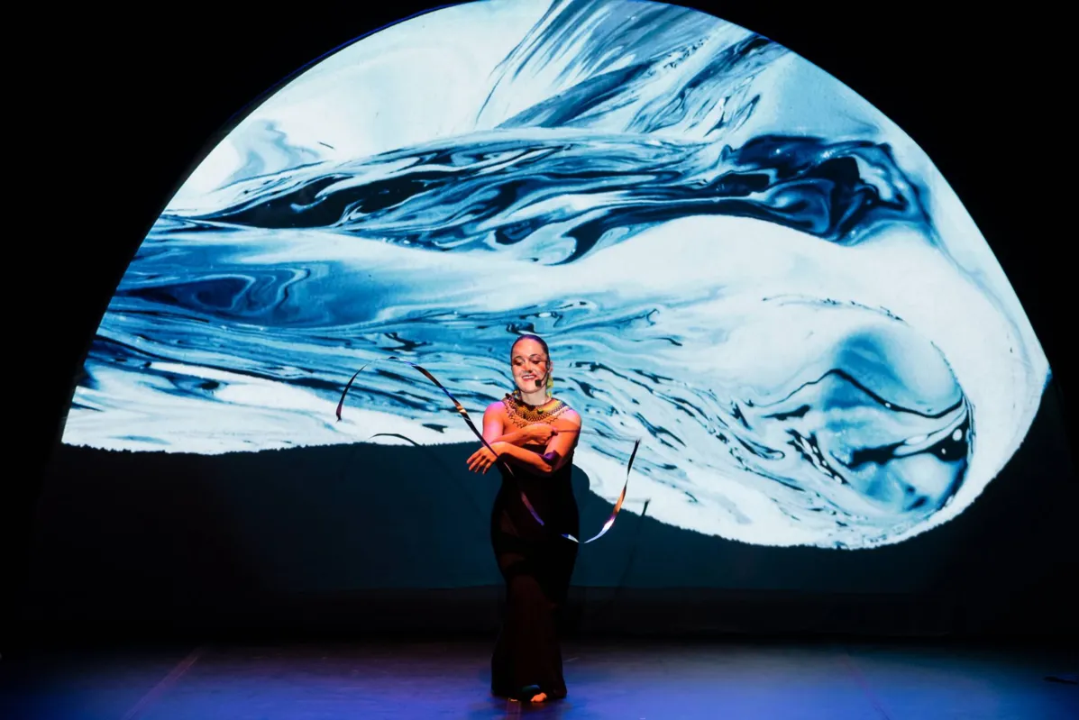Nhanderuvuçu - O Menino Trovão é baseada no mito guarani da criação do mundo e será realizada no Teatro AML Cultural na quarta-feira (10)