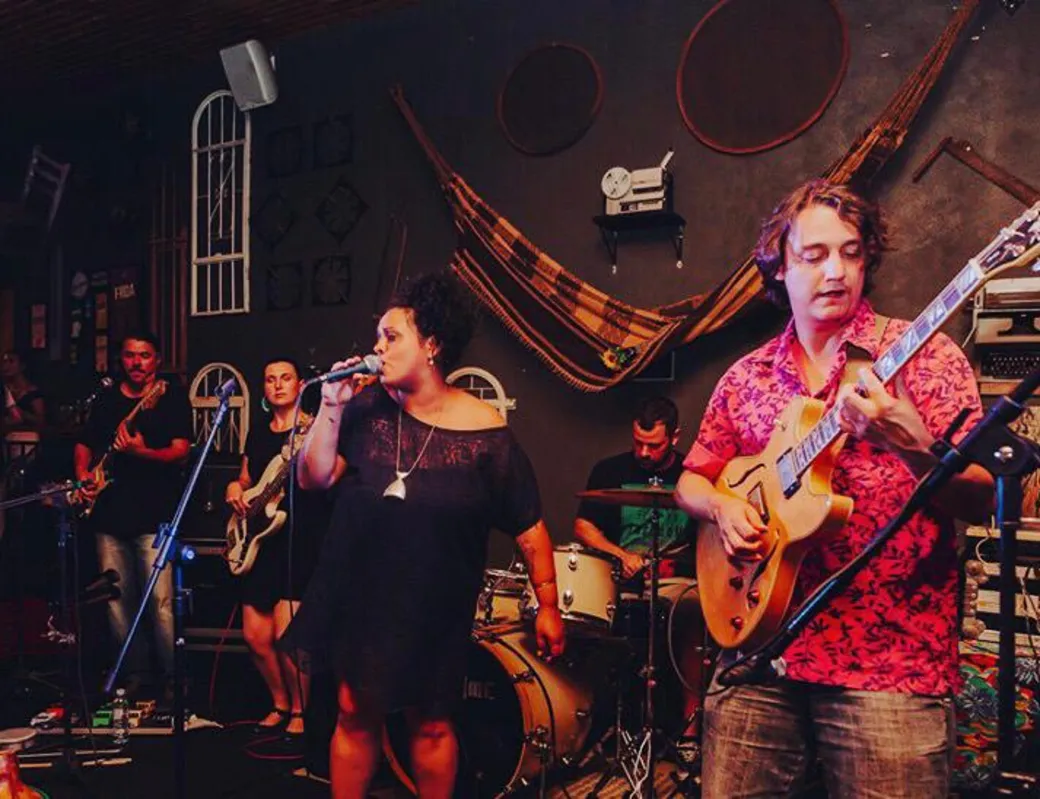 A Orquestra Ouro Verde vai conduzir o cortejo artístico  que conta com doze coletivos de arte: domingo dos londrinenses será festivo