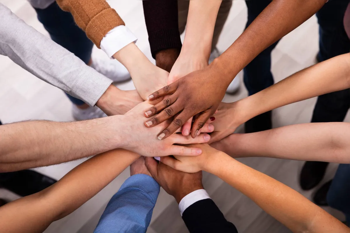 Imagem ilustrativa da imagem ESPAÇO ABERTO - Empresas que abraçam a diversidade voam mais alto