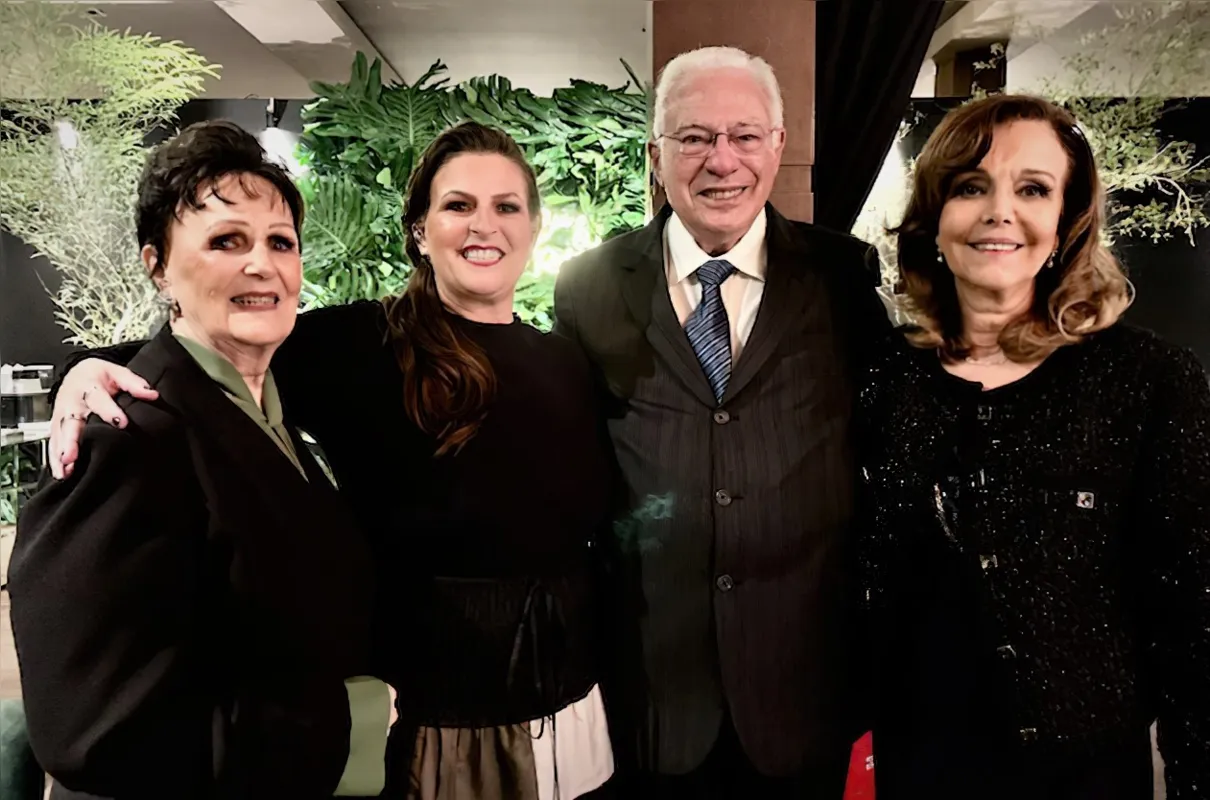 Eriete Agudo Romão, Viviane Agudo Romão, Walter Agudo Romão e Marilda Agudo Mendonca
