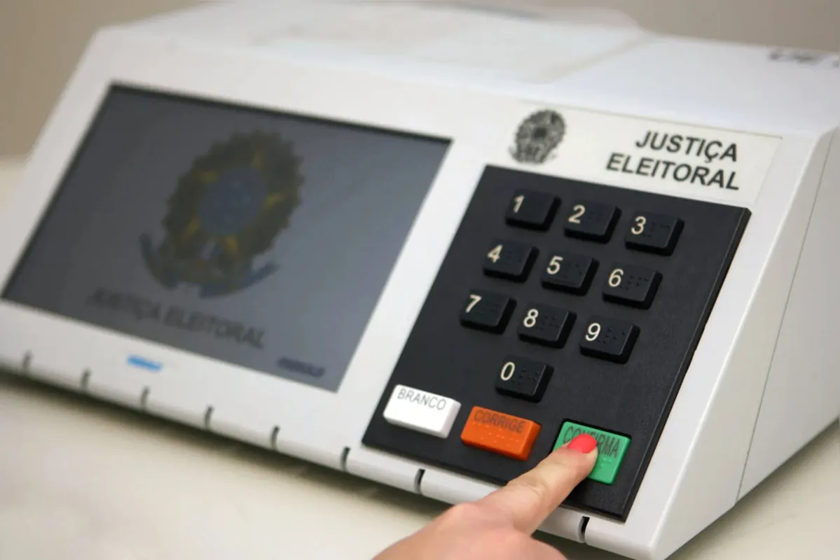 Imagem ilustrativa da imagem TRE-PR já registrou cinco candidatos ao governo do Estado e cinco ao Senado