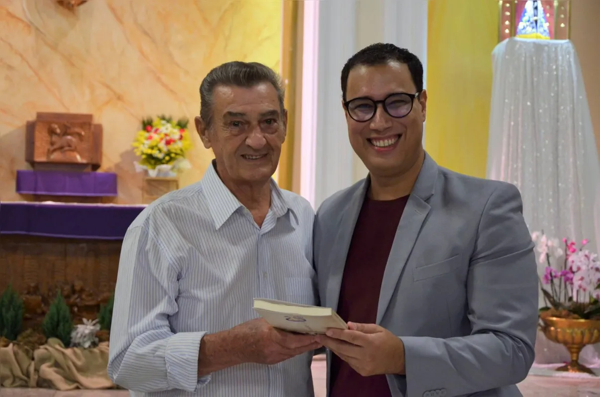Oswaldo Nalin e Fábio Luporini, o autor do livro