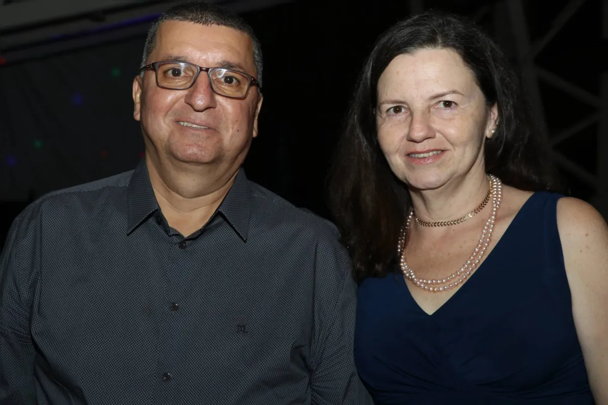 Antônio Marcos da Mota Monteiro e Vânia Terezinha C.Monteiro