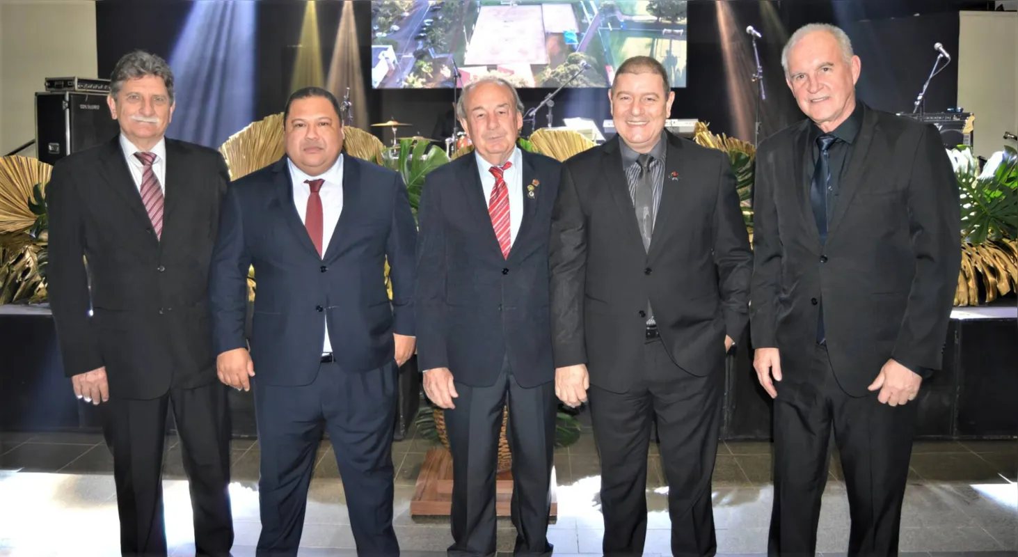 Laércio de Oliveira, Ricardo Alves, Moacir Sgarioni, Carlos Castilho e Paulo Bassani