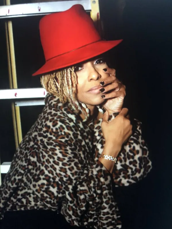 Tamara Tramell: cantora de blues já se apresentou em vários palcos do mundo