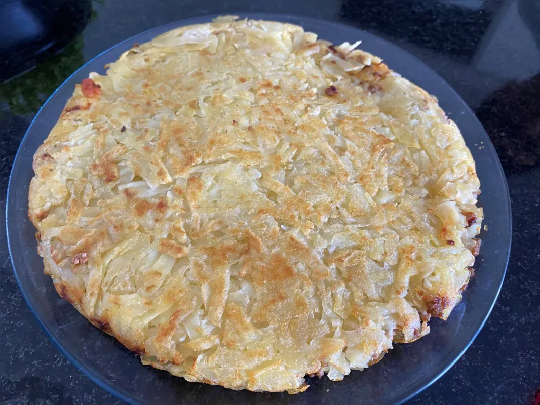Batata rosti: prato de origem suíça ganha adaptações mundo afora