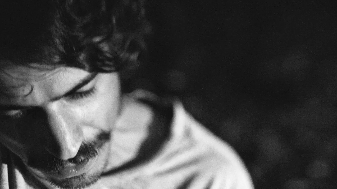 Surrealia Sunset: festival multicultural acontece no sábado (17)  com a presença o músico Kaio Miotti e outros convidadosi
