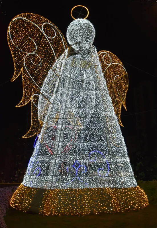 Imagem ilustrativa da imagem Anjo na rotatória da Av. Ayrton Senna
