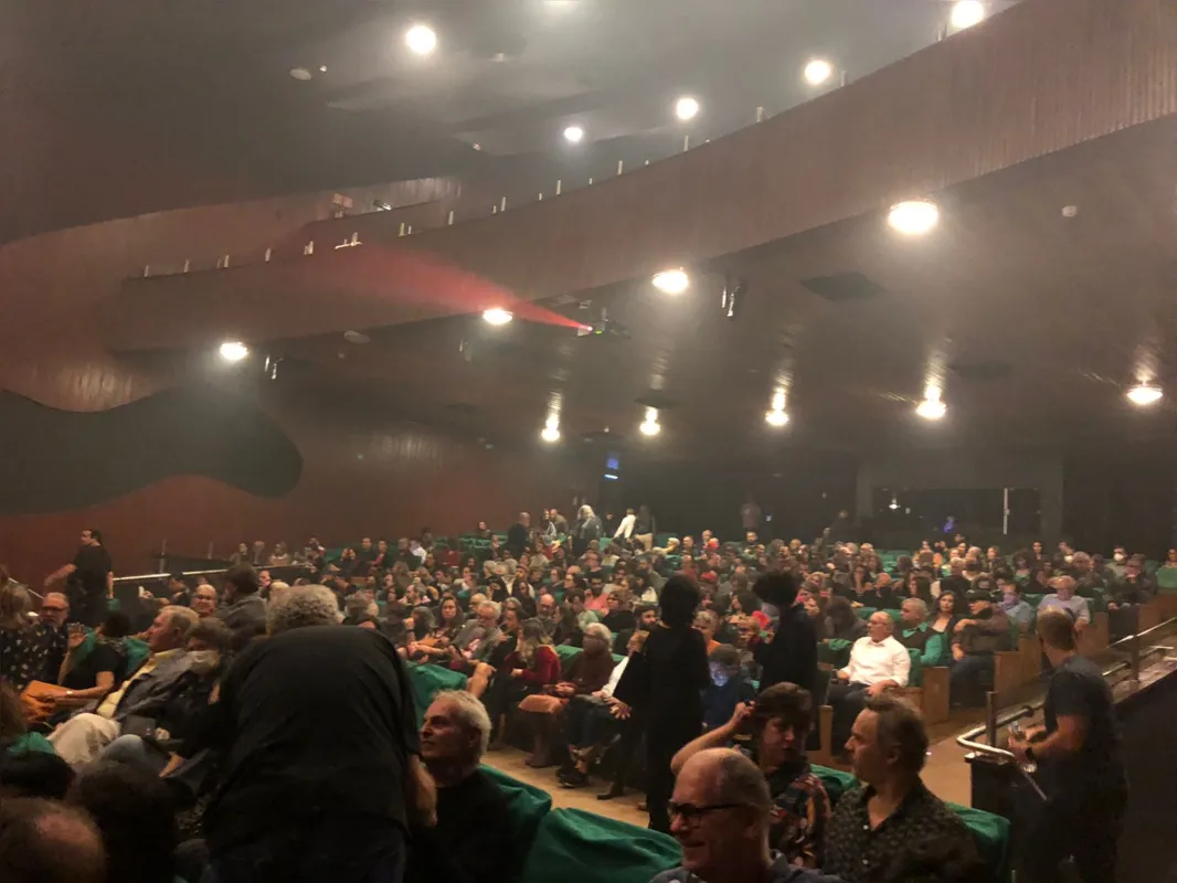 Imagem ilustrativa da imagem Arrigo Barnabé faz show contagiante em Londrina
