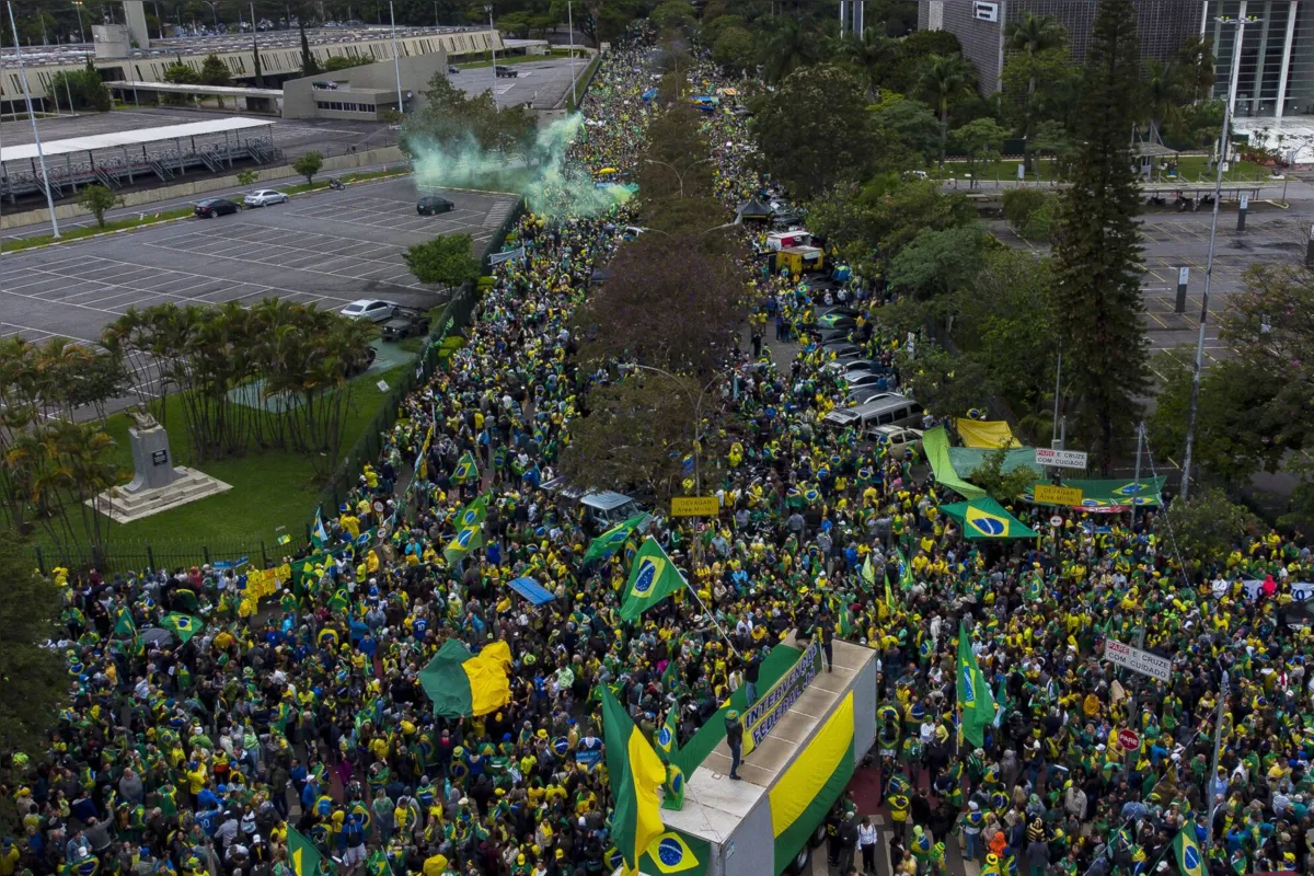 Manifestação em São Paulo, pedindo intervenção das Forças Armadas
