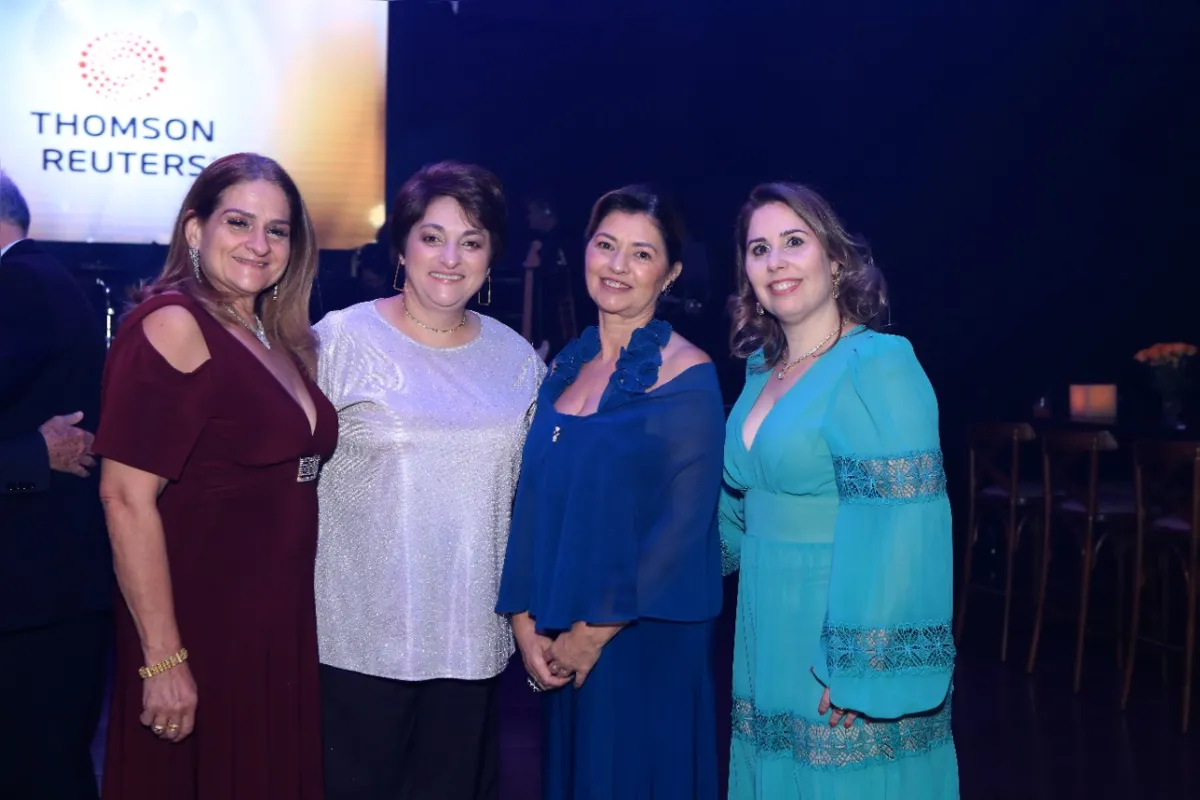 As diretoras Paola Crepaldi, Andreia Carmo, Marisa Furlan e Viviane Batista.