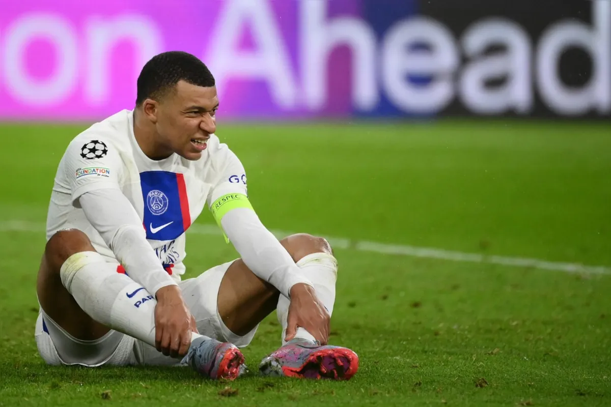 Imagem ilustrativa da imagem Bayern anula Messi e Mbappé e avança na Champions