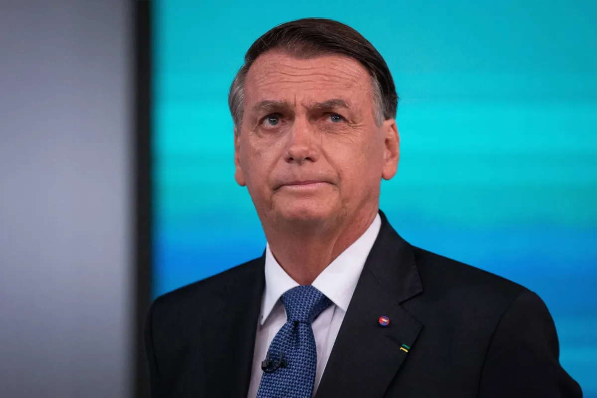 Imagem ilustrativa da imagem Bolsonaro deixa hospital nos EUA e planeja retorno para o Brasil
