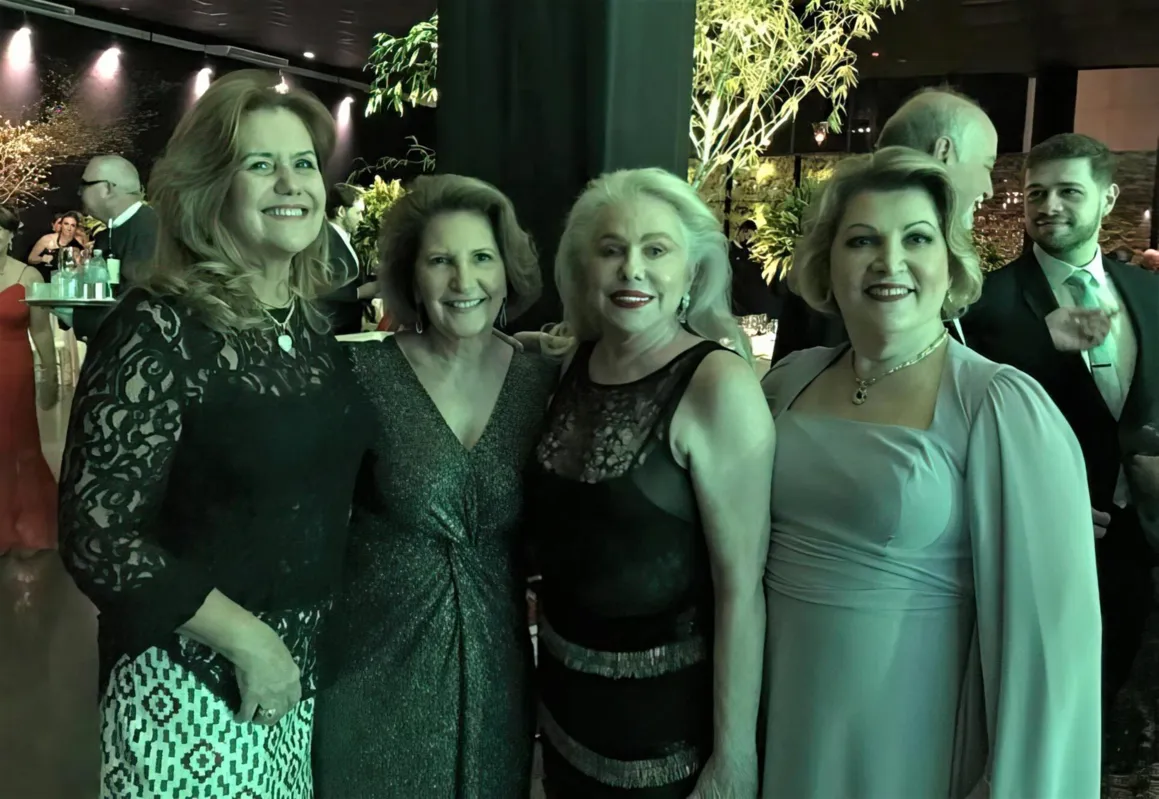Presentes ao concorrido evento, Marcia Vasconcelos, Gilza Rodrigues Moreira, Marilene Rocha e Mara Kalinowski.