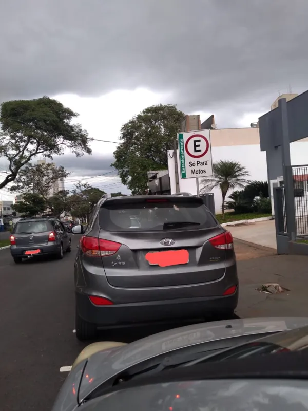 Imagem ilustrativa da imagem #CIDADE FALA: Estacionamento