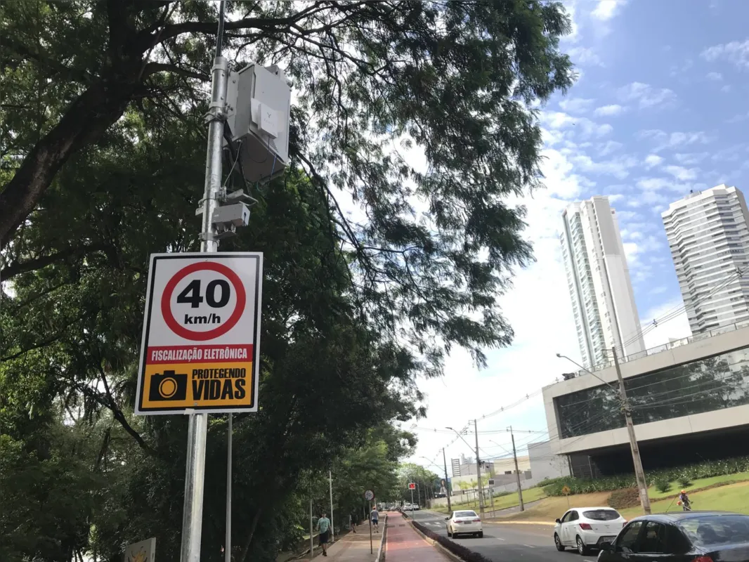 Imagem ilustrativa da imagem CMTU realiza estudo de velocidade em 14 pontos de Londrina