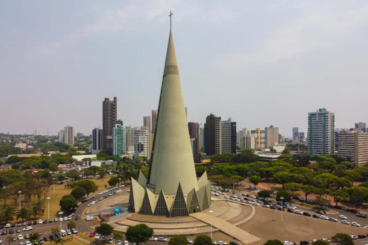 Imagem ilustrativa da imagem Católicos de Maringá se despedem de Padre Talles
