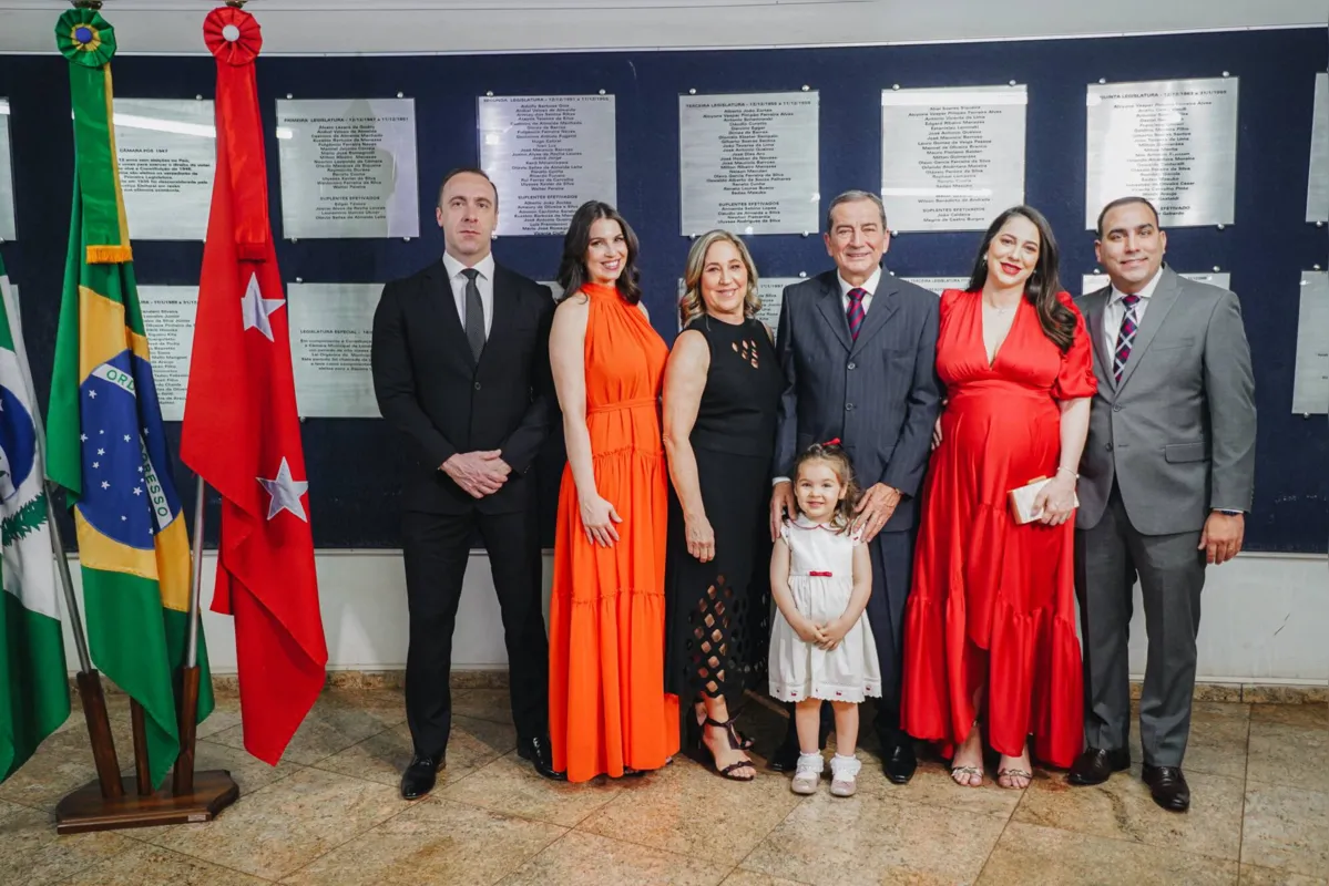 Danilo Schiefer, Fernanda Carrara Pires, Mara Carrara Pires, Luiz Carlos Moro Pires, Laura Schiefer Pires, Luiza Carrara Pires e Otávio Benine Ramos Silva