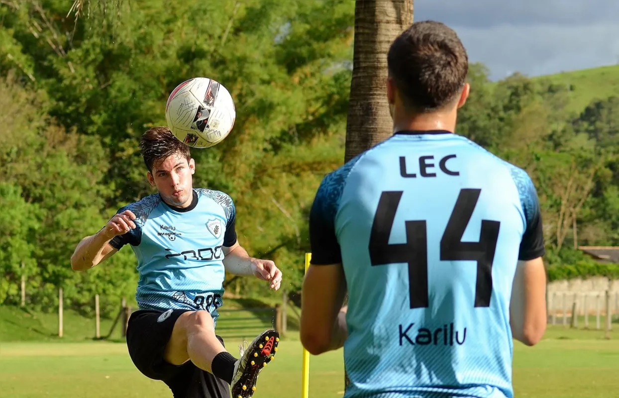 O jovem zagueiro Gabriel, que atuou nos jogos finais da Série B, é uma das apostas do LEC para 2023
