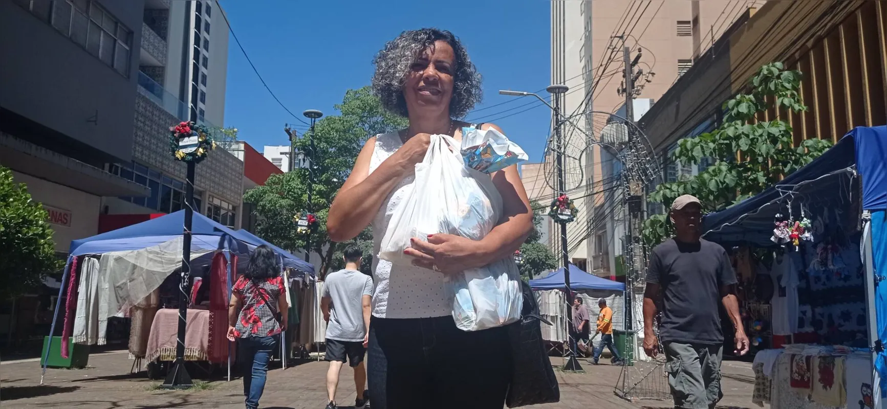 A diarista Edileuza Coutinho dos Santos afirmou que os preços estão bem puxados.