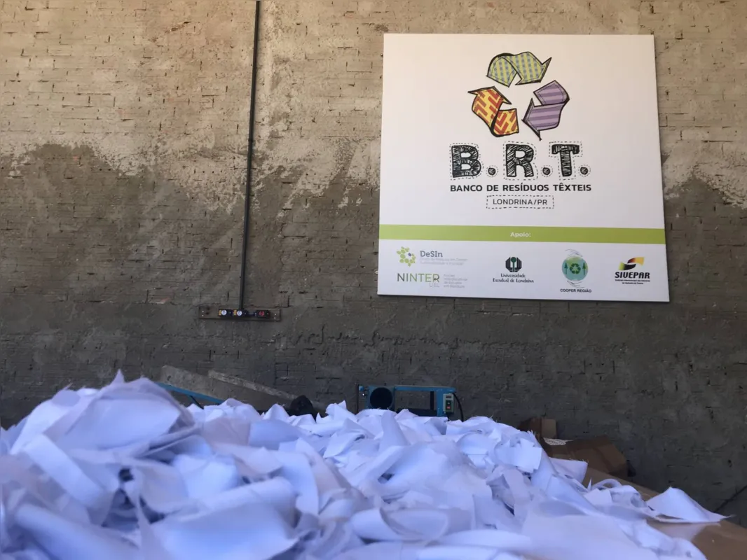 Imagem ilustrativa da imagem Cooperativa em Londrina terá renda extra com Banco de Resíduos Têxteis
