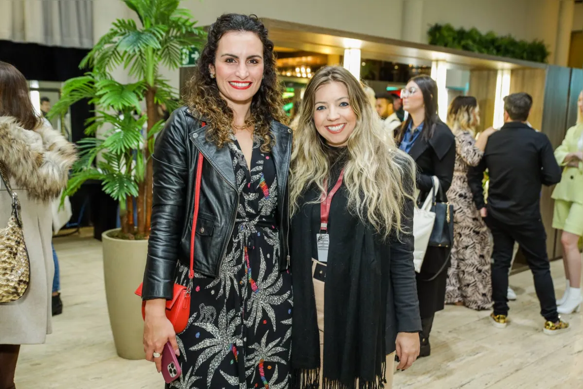 Janaína Biscaia e Aline Gimenez