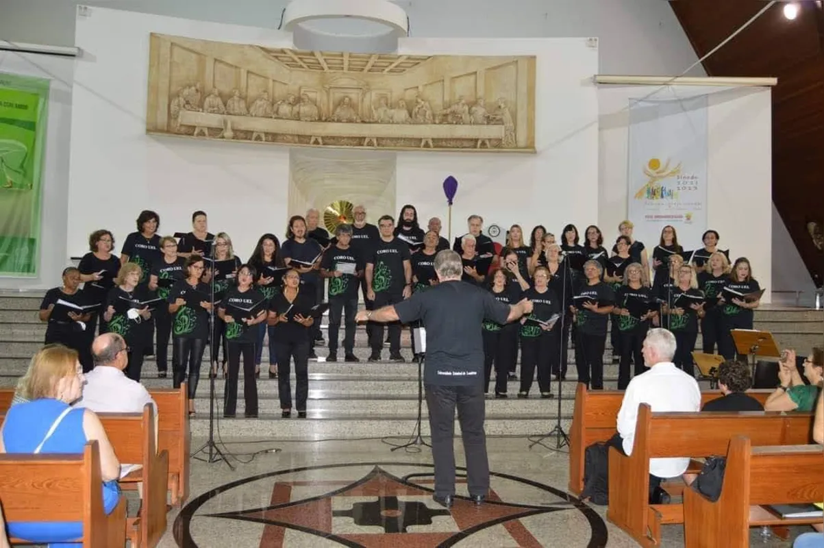 Concerto de desta sexta-feira (25) resgata várias músicas que foram cantadas pelo Coro da UEL nestes 50 anos