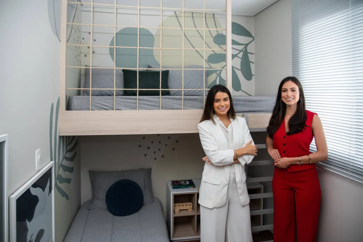 As arquitetas Isabela Soldorio e Renata Salomão, do escritório Find, assinam o decorado