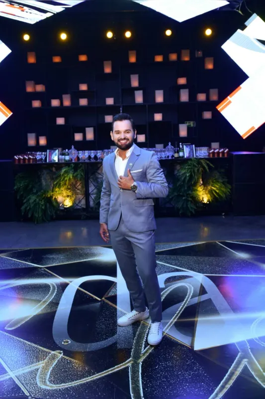 Da Silva mais uma vez marcou a cena com seu aniversário