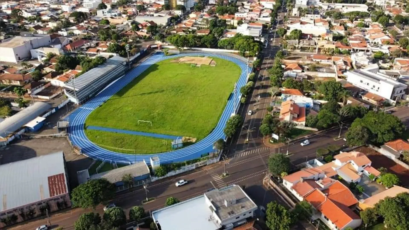O estádio Erich Georg foi liberado para receber até 500 expectadores, dos quais 400 torcedores do time mandante e 100 do visitante.