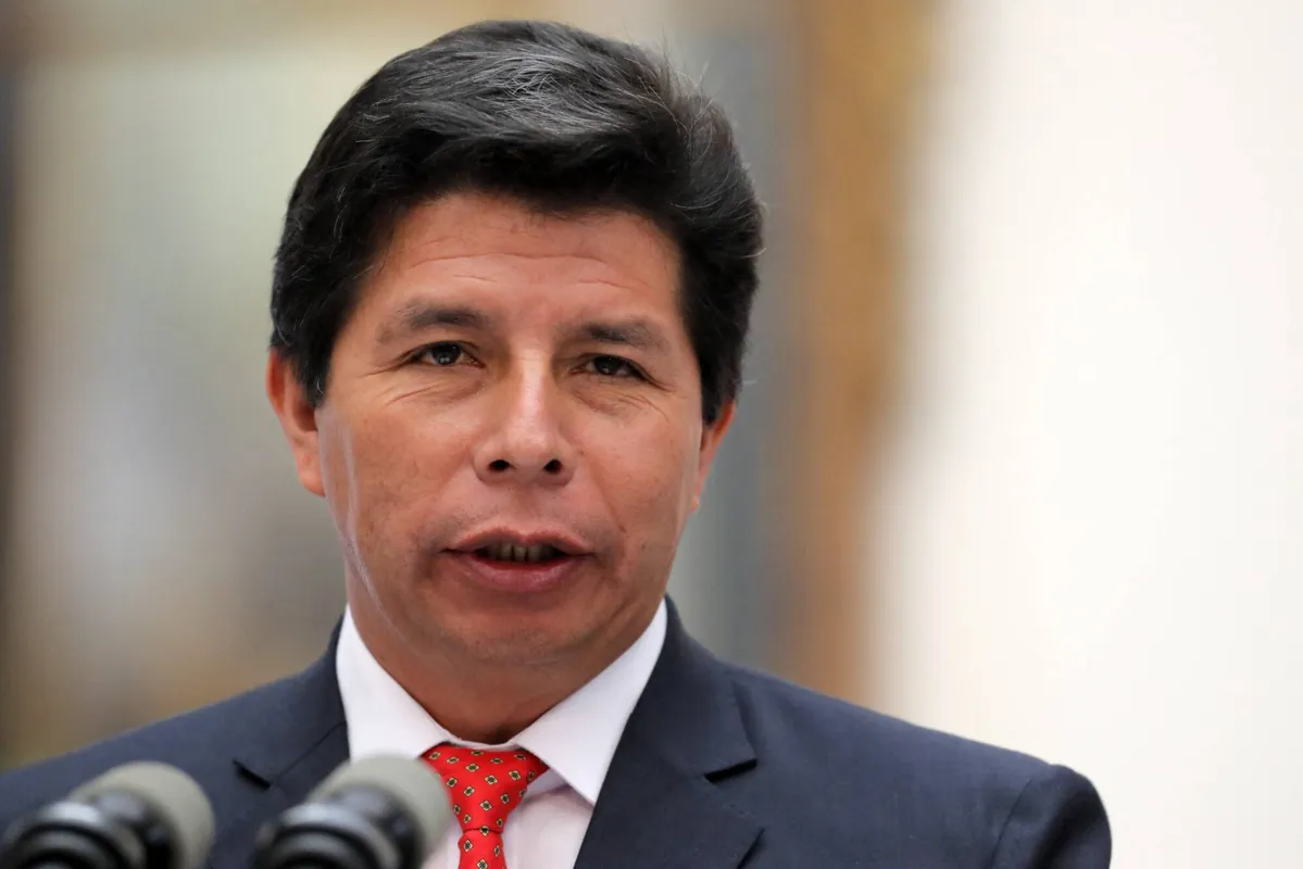 Castillo está detido por desrespeitar preceitos da Carta Magna e tentar dissolver o Legislativo e concentrar poderes no Executivo
