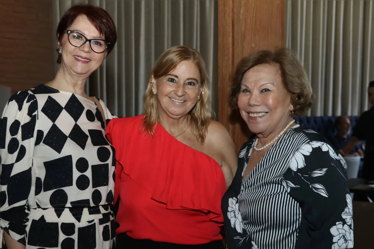 Silvia Imaculada Lima, Felicia Watanabe e Mitue Ishikawa Martins