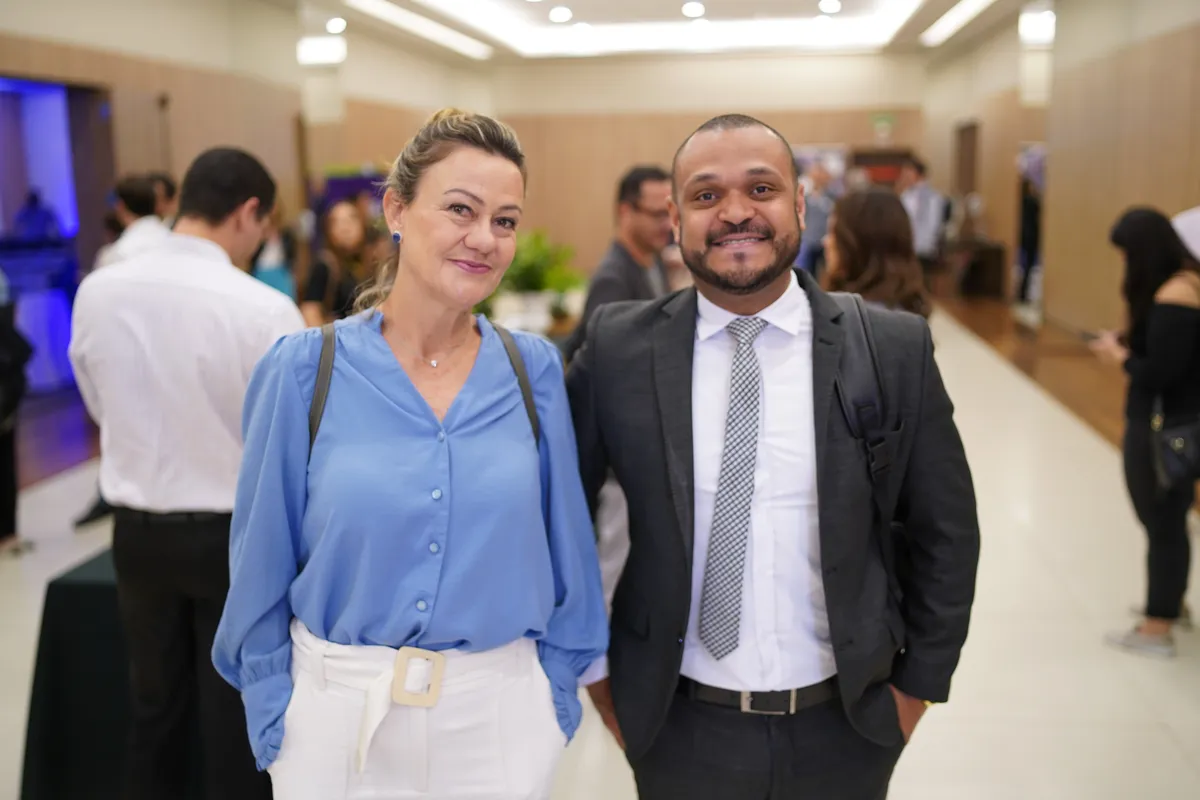 Ingrid Paulsen e Édson Moura