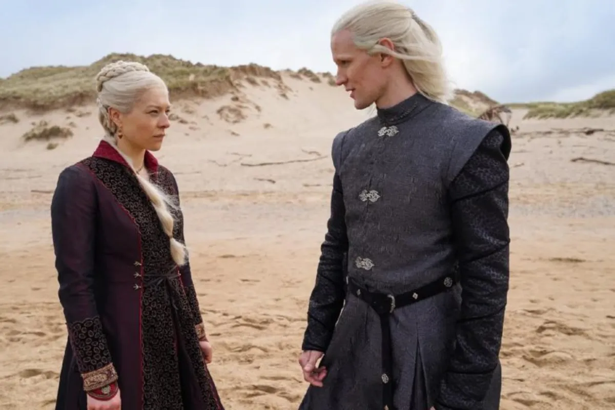 Princesa Rhaenyra Targaryen (Emma D’Arcy) e o Princípe Daemon Targaryen (Matt Smith)