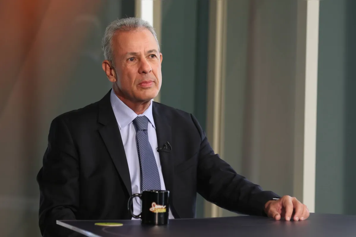 O ministro de Minas e Energia, Bento Albuquerque, participa do programa Sem Censura,  na TV Brasil
