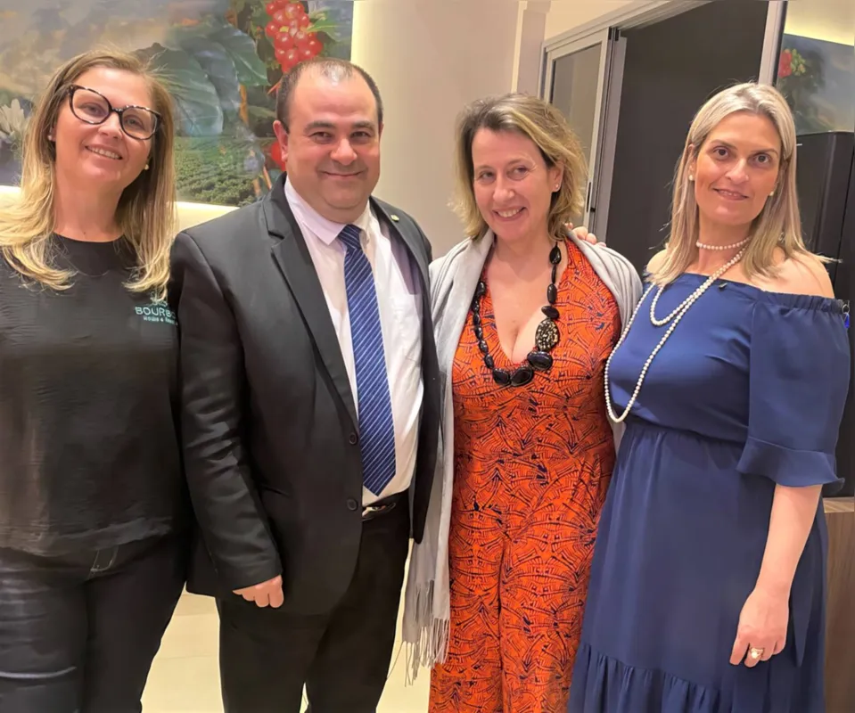 Malu Matheus (do lazer da Rede Bourbon), Samuel Olivete (gerente geral Bourbon Cambará Hotel), Annie Morrissey (diretora de Vendas da Rede) e Fabiane Vezozzo, a self-made-woman.