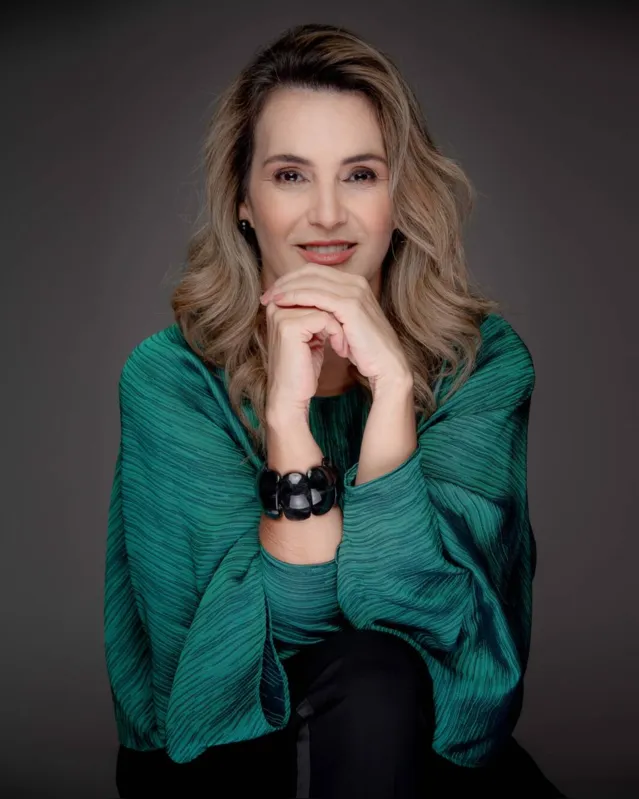 Imagem ilustrativa da imagem FOLHA Profissionais: Luciane Soutello